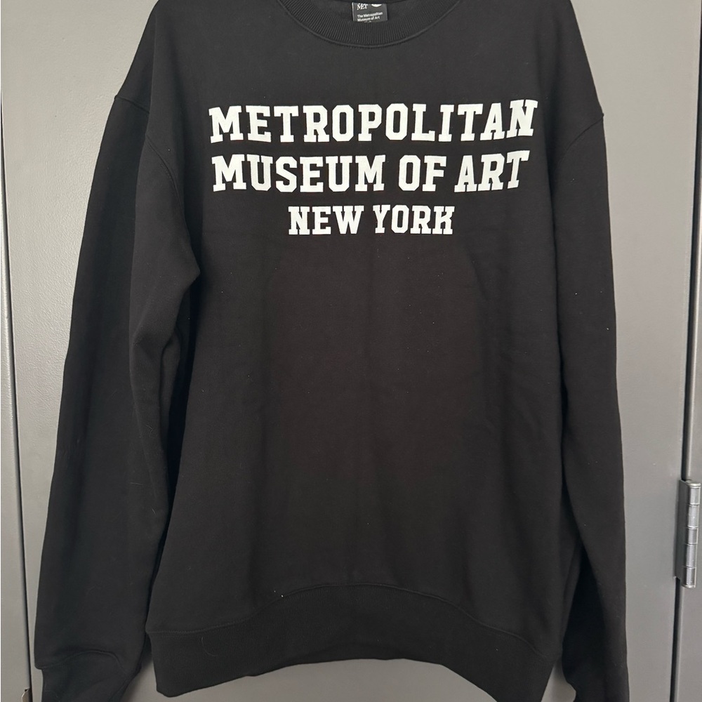 Black Crew Neck Sweater